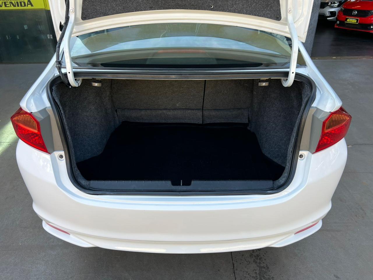 WhatsApp Image 2025-09-05 at 15.52.42