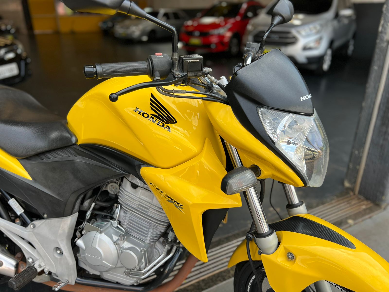 HONDA CB300R 2013 (3)