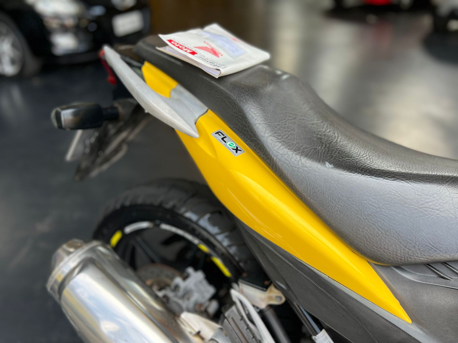 HONDA CB300R 2013 (4)